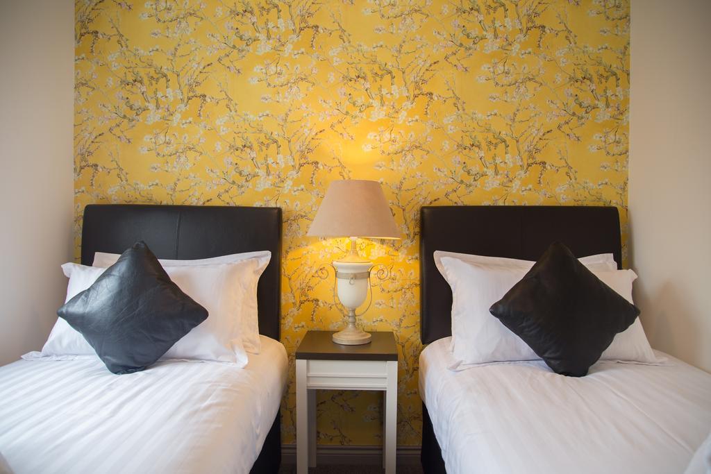 Armorica Hotel Oranmore Ngoại thất bức ảnh